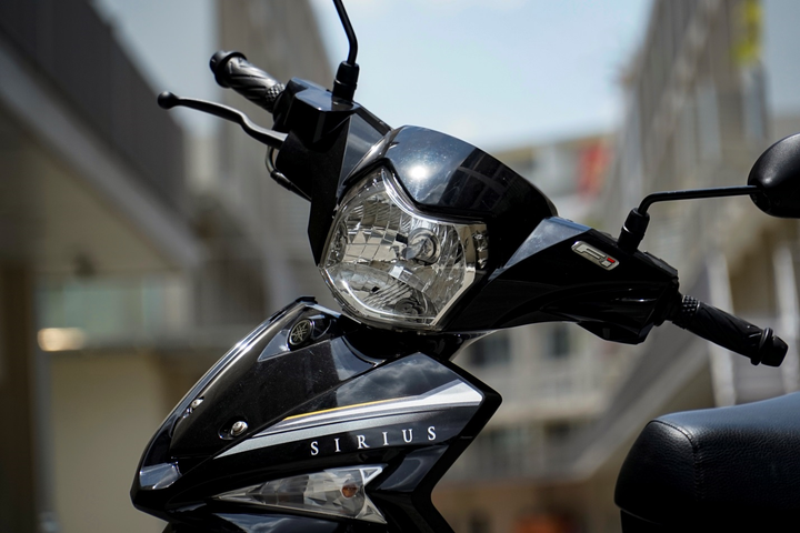 Đánh giá Yamaha Sirius Fi: Gọn nhẹ, ít 'uống' xăng và giá rẻ - 5