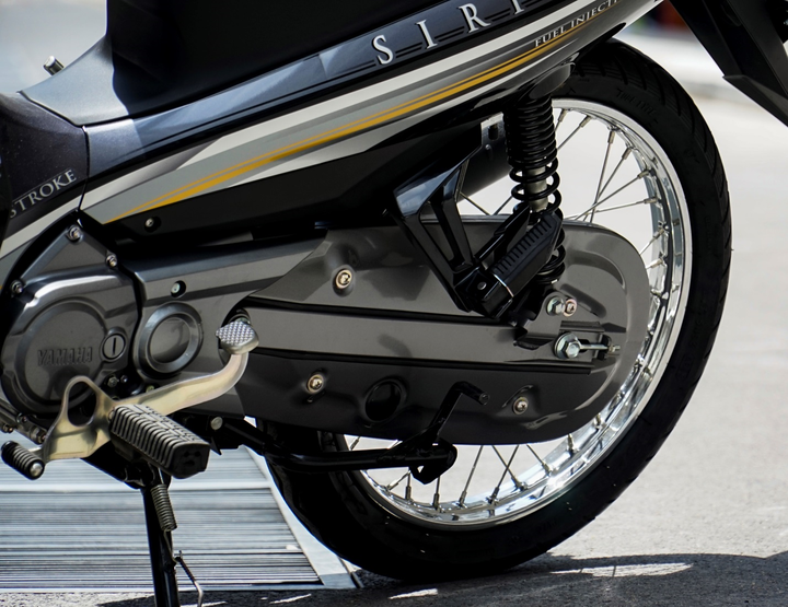 Đánh giá Yamaha Sirius Fi: Gọn nhẹ, ít 'uống' xăng và giá rẻ - 6