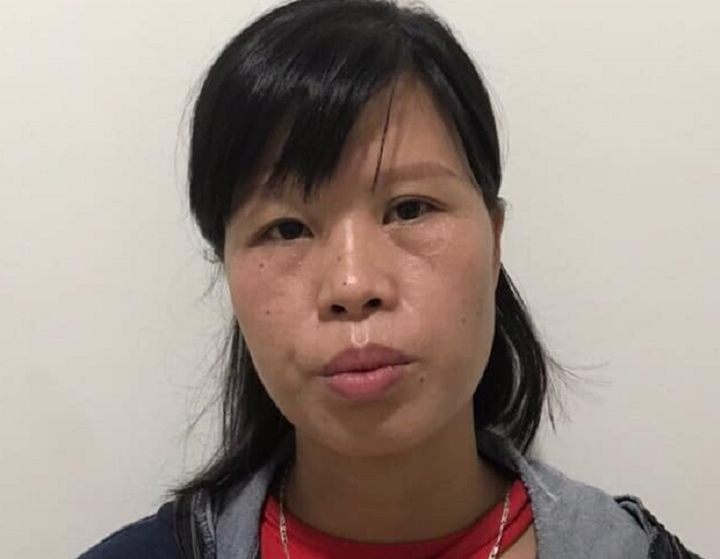 Người mẹ nhẫn tâm vứt con mới đẻ xuống hố ga từng bị truy nã tội trộm cắp - 1