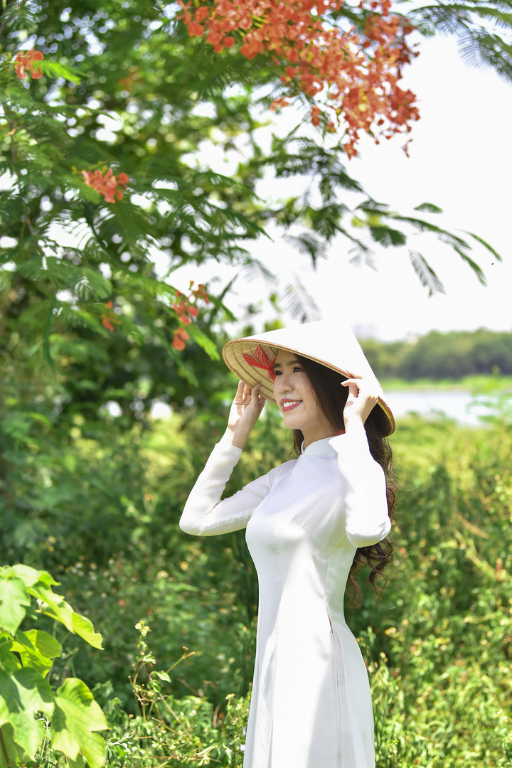 Vẻ đẹp thướt tha của nữ sinh Hà thành khiến bao chàng trai say đắm - 4