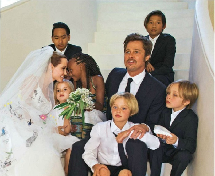 Thợ săn ảnh bắt gặp Brad Pitt ghé nhà Angelina Jolie - 2