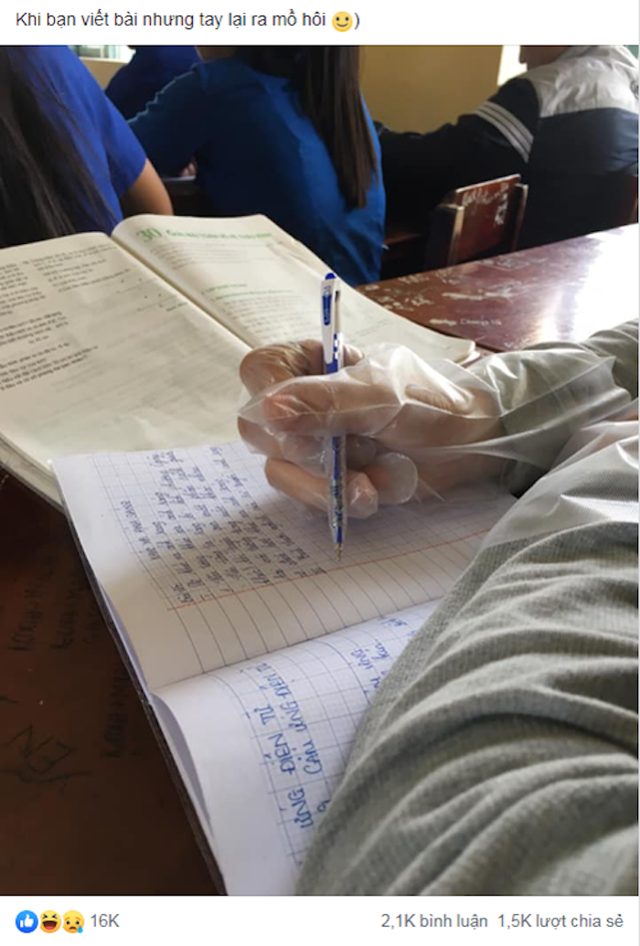 Tuyệt chiêu của nữ sinh chống mồ hôi tay - 1