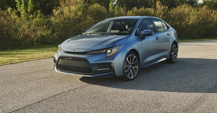 Loạt xe có tính năng tự lái tốt nhất năm 2020 - 11