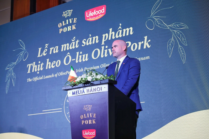 Trải nghiệm hương vị nguyên bản của thịt heo Ô-liu ngon nhất từ Châu Âu - 2
