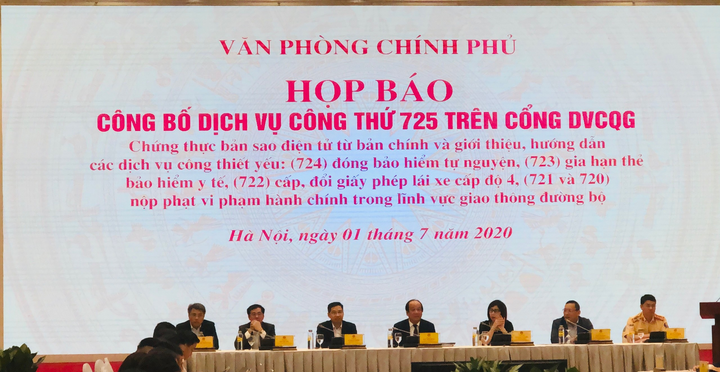 Khách hàng Vietcombank có thể thanh toán BHXH trực tuyến - 1