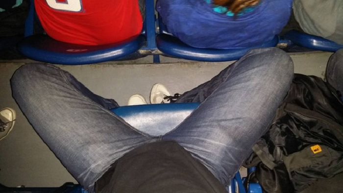 Loạt ảnh hài hước về nỗi khổ của người cao kều khiến dân mạng cười vỡ bụng - 7