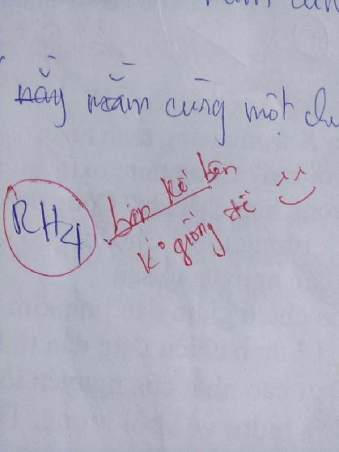Chép bài từ văn mẫu, học trò nhận lời phê cực 'gắt' từ giáo viên - 3