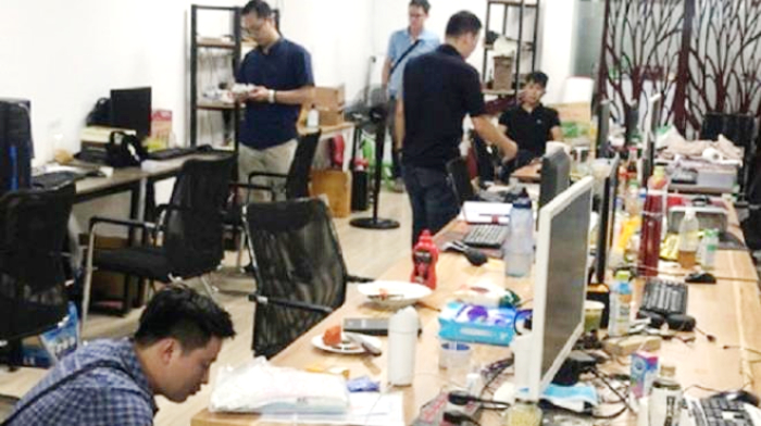 Phá đường dây đánh bạc online hơn 20.000 tỷ đồng - 1