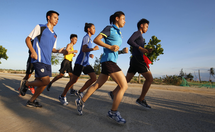 Đường chạy marathon tuyệt đẹp giữa đại dương - 6
