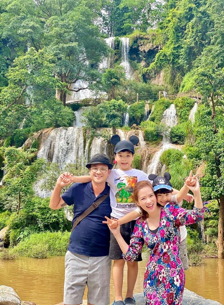 Vợ chồng Đông Nhi hội ngộ Hoàng Thuỳ Linh - Gil Lê - 8