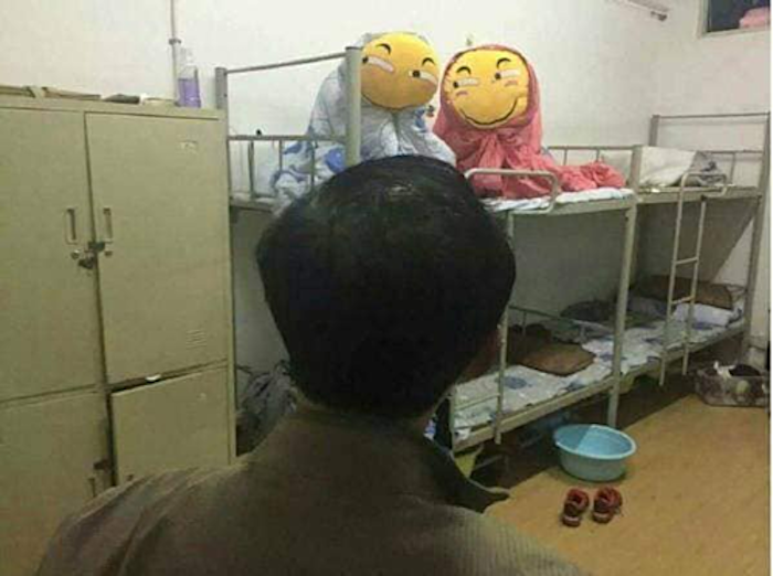 Giám thị phát hiện 'sinh vật lạ' trong ký túc xá - 3