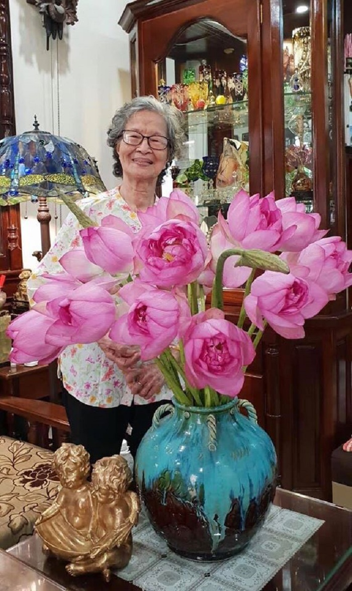 NSƯT Hoàng Yến qua đời, NSND Lan Hương đau xót: 'Chúng con mất đi một người mẹ' - 2