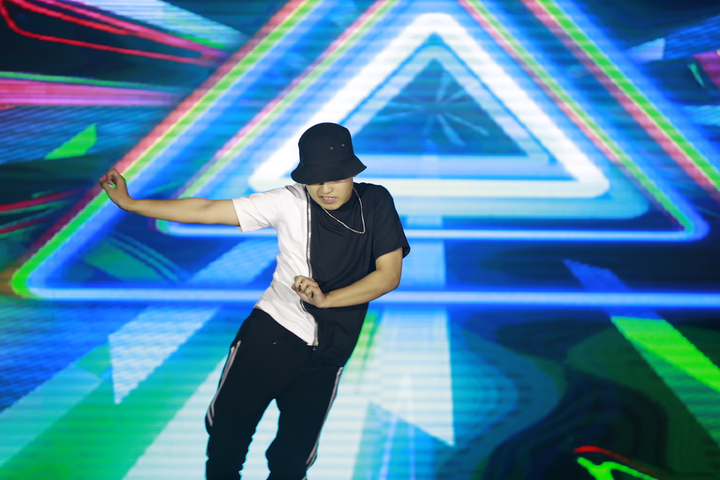 Mất chưa đến 5 phút, nam sinh Quảng Bình giành học bổng hàng trăm triệu đồng - 13