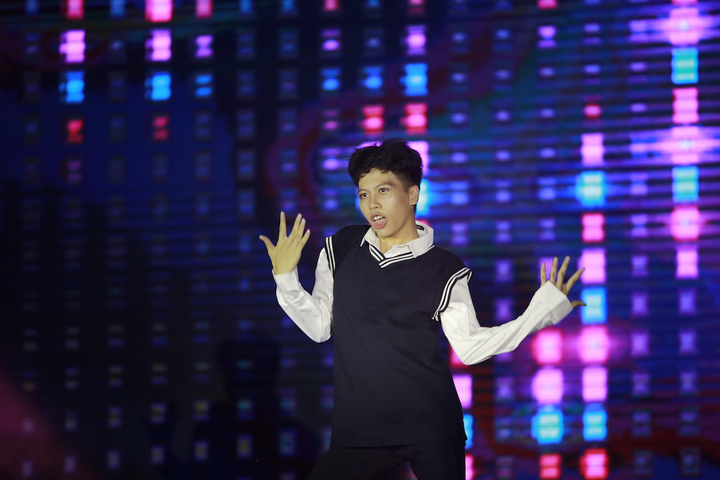 Mất chưa đến 5 phút, nam sinh Quảng Bình giành học bổng hàng trăm triệu đồng - 6