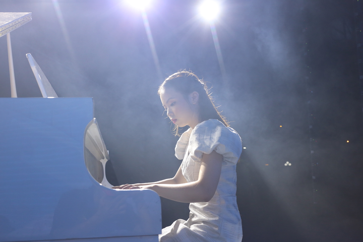 Mất chưa đến 5 phút, nam sinh Quảng Bình giành học bổng hàng trăm triệu đồng - 8