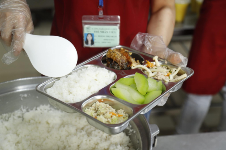 Mẹ áp dụng phương pháp thực dưỡng chữa ung thư, bé 3 tuổi qua đời thương tâm - 1