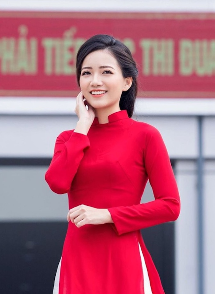 Ảnh: Những cô giáo 9X sở hữu nhan sắc xinh đẹp 'gây thương nhớ' - 7