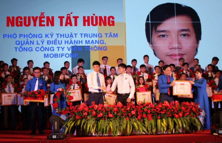 Kỹ sư trẻ MobiFone đạt danh hiệu 'Người thợ trẻ giỏi toàn quốc năm 2020' - 2