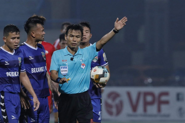 VFF: 'Trọng tài Việt sai chuyên môn, chưa có vấn đề về tư tưởng' - 2