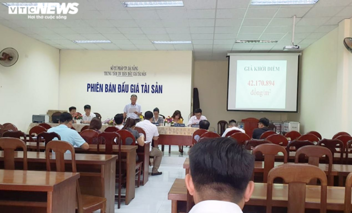 Tạm dừng vì nghi ngờ thông thầu, khu đất vàng đấu lại được hơn 310 tỷ đồng - 2