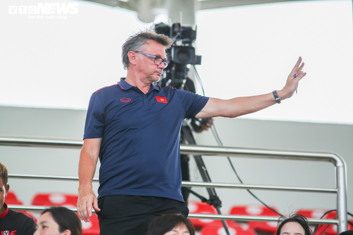 Khai mạc hạng Nhì 2020: Phú Thọ FC thắng thuyết phục PVF - 12