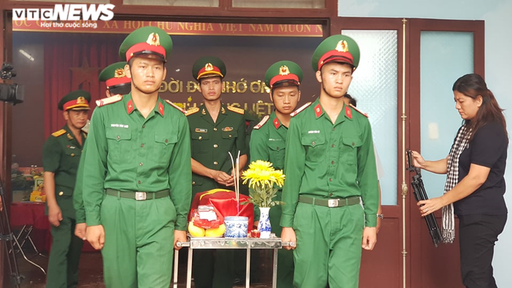 Rưng rưng lễ truy điệu 10 liệt sỹ hy sinh trong cuộc chiến bảo vệ Vị Xuyên - 7