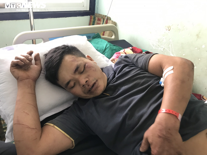 Nạn nhân vụ tai nạn ở Kon Tum: Xe chao đảo nhiều lần trước khi lao xuống vực - 1