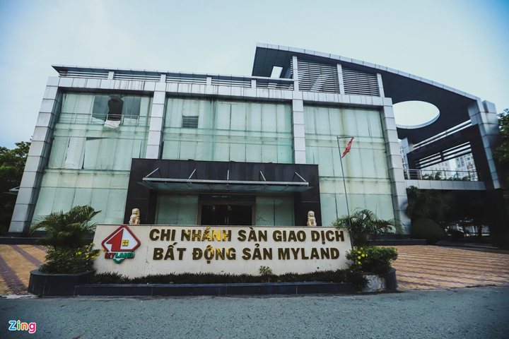 Thành phố mới Bình Dương vẫn vắng bóng người sau 10 năm - 12