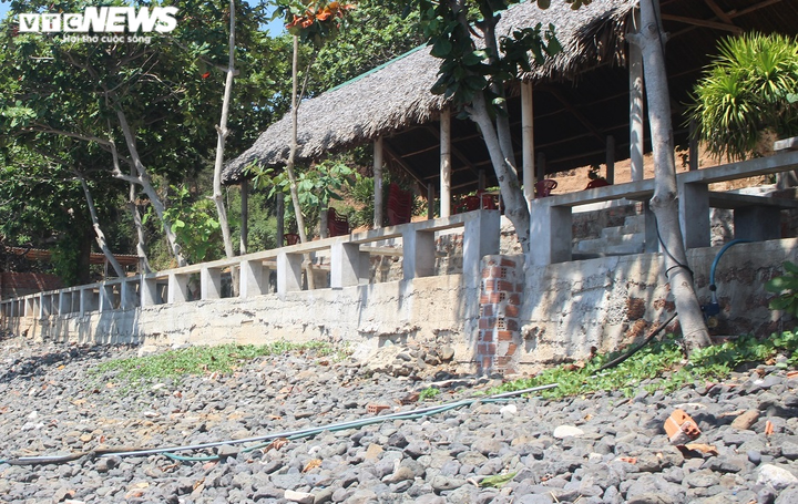 Ảnh: Phá núi, xây kè, dựng hàng quán xâm lấn danh thắng Ba Làng An - 5