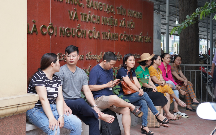 Hơn 3.500 thí sinh chạy đua giành suất vào hai trường chuyên 'hot' nhất Hà Nội - 8