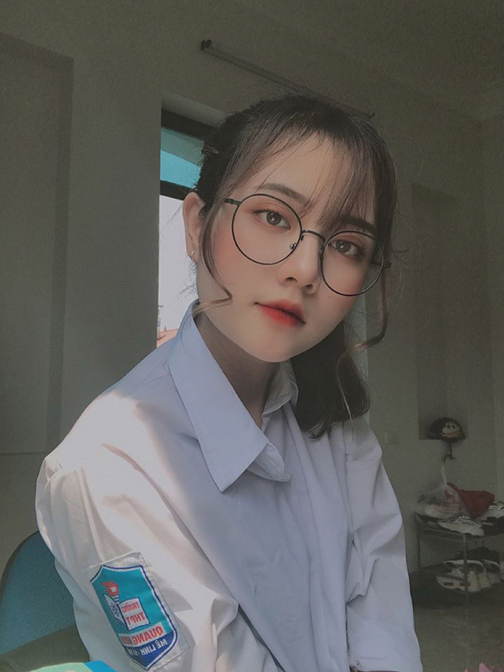 Vẻ đẹp thu hút mọi ánh nhìn của nữ sinh Học viện Nông nghiệp - 4