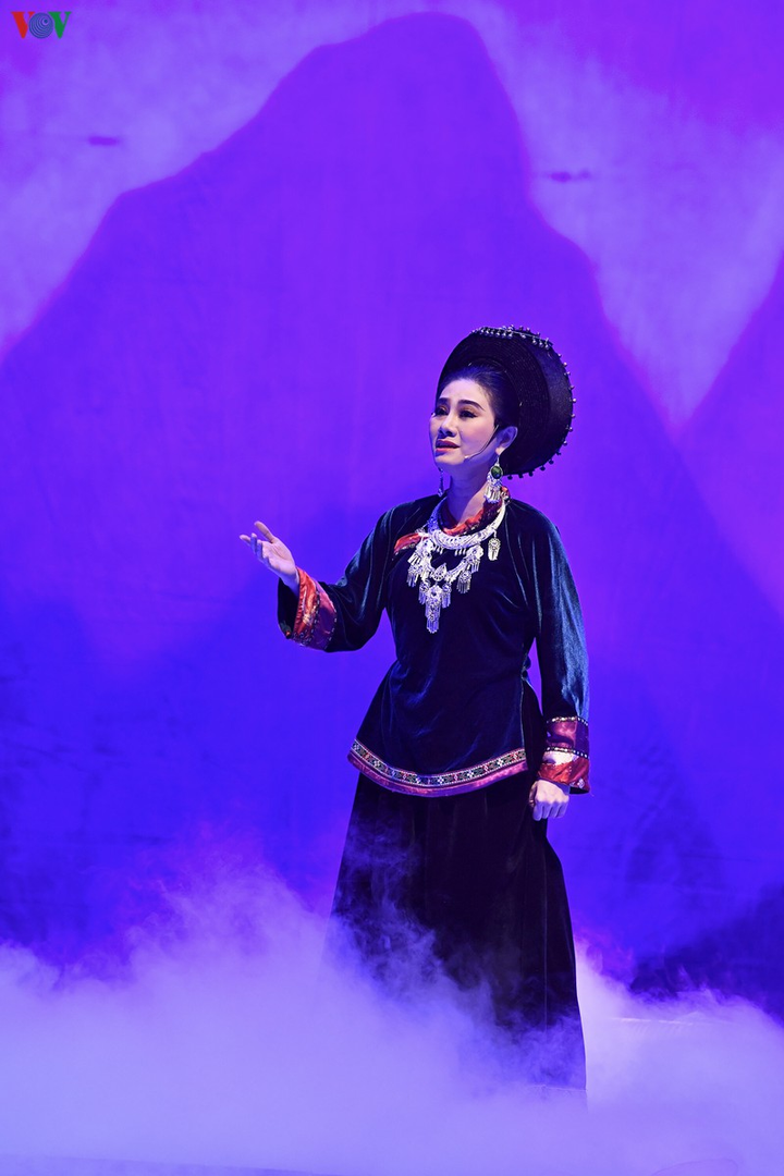 'Chuyện tình Khau Vai' hồi sinh sân khấu cải lương hậu COVID-19 - 10