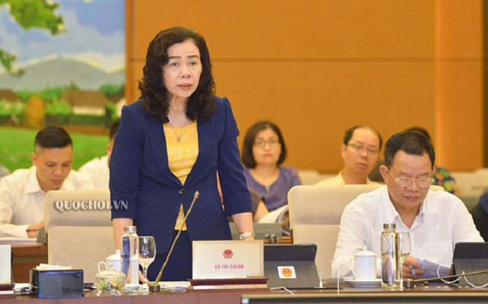 Giảm 30% mức thuế bảo vệ môi trường đối với nhiên liệu bay từ 1/8 - 1