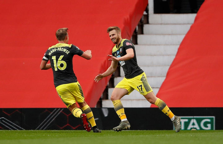 Kết quả Ngoại Hạng Anh: Bị gỡ hòa phút cuối, MU lỡ cơ hội vào top 4 - 1