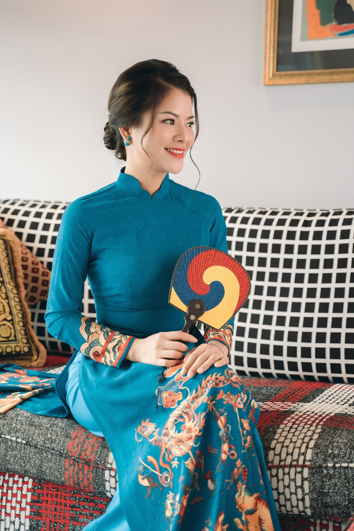 Cảm động chuyện tình của 'bông hồng lai' 9X xinh đẹp - 2