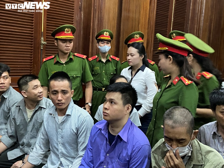 Hot girl Ngọc ‘Miu’ và ông trùm ma túy Văn Kính Dương hầu tòa - 9