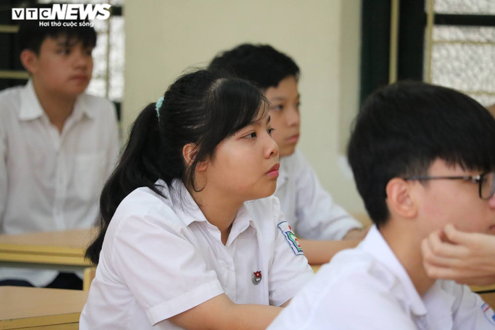 Thí sinh Hà Nội sẵn sàng cuộc đua vào lớp 10 THPT công lập - 2