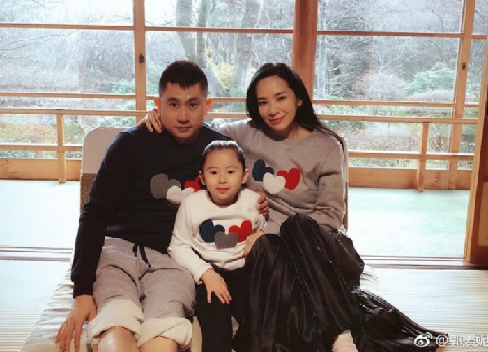 Hết giật chồng đến phá thai, hoa hậu Hong Kong lụi tàn sự nghiệp - 9