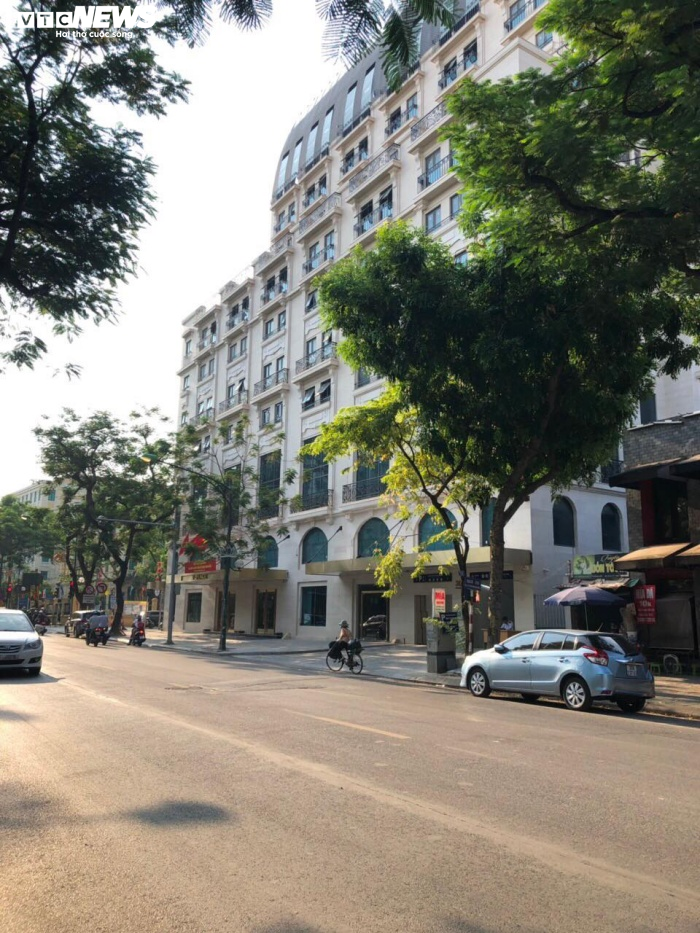 Cận cảnh tập thể cũ tồi tàn 'lột xác' thành chung cư 5 sao cao cấp - 5