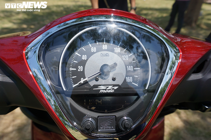 Cận cảnh 'hàng nóng' Honda SH mode 125cc 2020 vừa ra mắt thị trường Việt Nam - 6