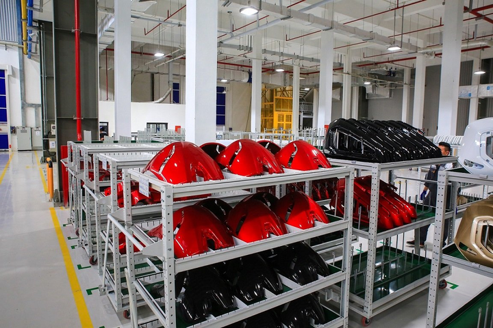 Xe máy điện VinFast bị 'tra tấn' thế nào trước khi đến tay khách hàng? - 6