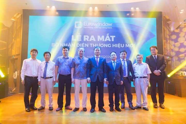Eurowindow thay đổi nhận diện mới cho thương hiệu vật liệu xây dựng - 2