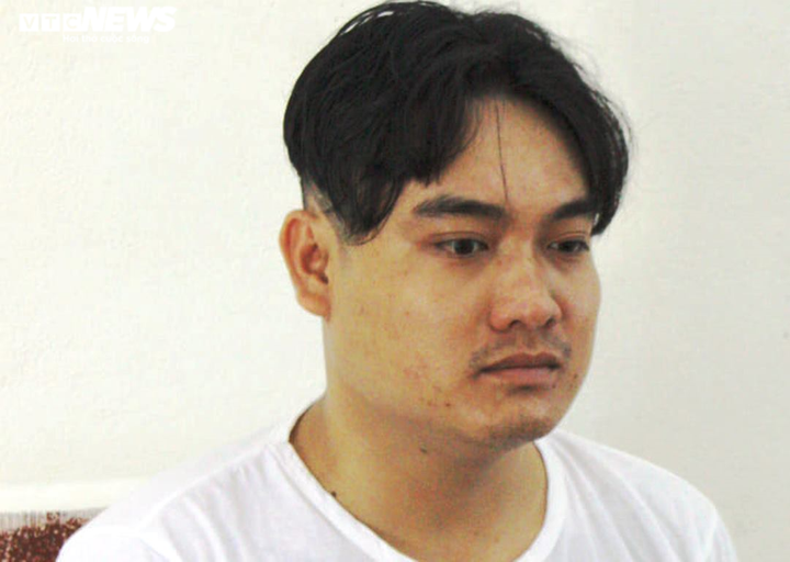 Bắt 2 gã đàn ông giả danh công an lừa nhận tiền 'chạy án' - 2