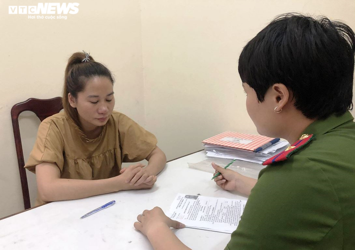 Bắt bà trùm lập nhóm facebook ‘tập đoàn phò’ để môi giới mại dâm - 1