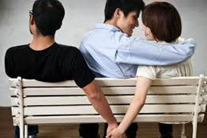 Từ ngày 1/9, ngoại tình sẽ bị phạt tới 5 triệu đồng - 1