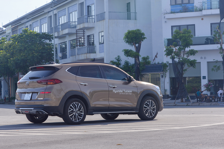 Vì sao Hyundai Tucson 2020 'làm mưa làm gió' thị trường Việt? - 2