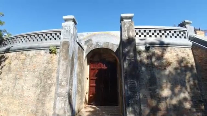 Bên trong đấu trường mãnh thú độc nhất vô nhị còn tồn tại ở Việt Nam có gì? - 11