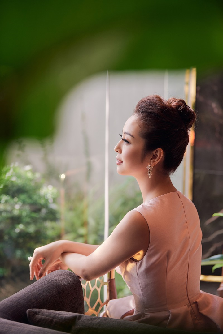 Jennifer Phạm: 'Chồng tôi không phân biệt con chung, con riêng' - 7