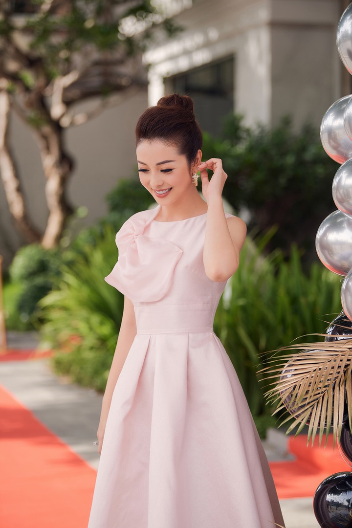 Jennifer Phạm: 'Chồng tôi không phân biệt con chung, con riêng' - 2