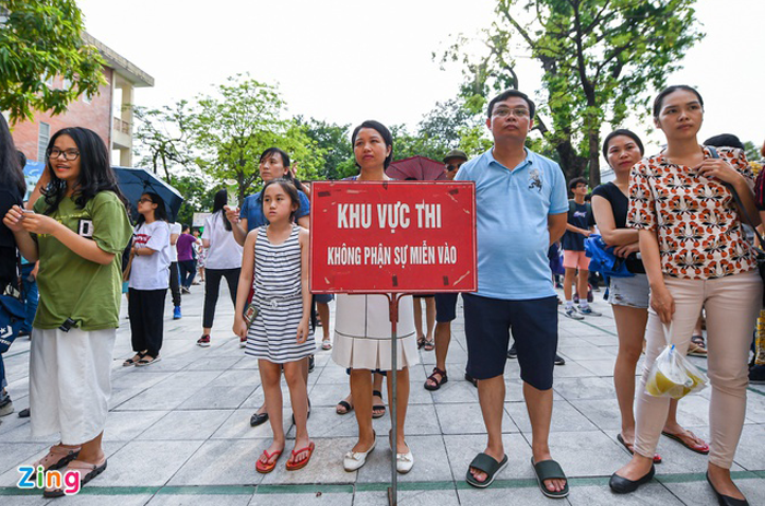 Những đứa trẻ suốt ngày ngồi yên xe đi học và áp lực học sinh trường chuyên - 2